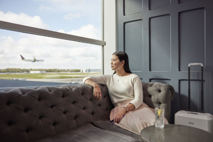 Complimentary Airport Lounge Visits<sup>3</sup>